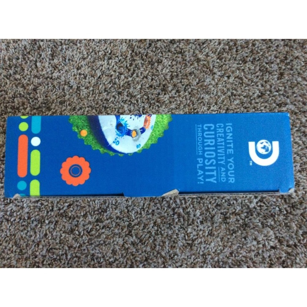Inflatable Target Toss Floating Pool Game with 10 Balls and Tether Rope, for Swi - Picture 9 of 10